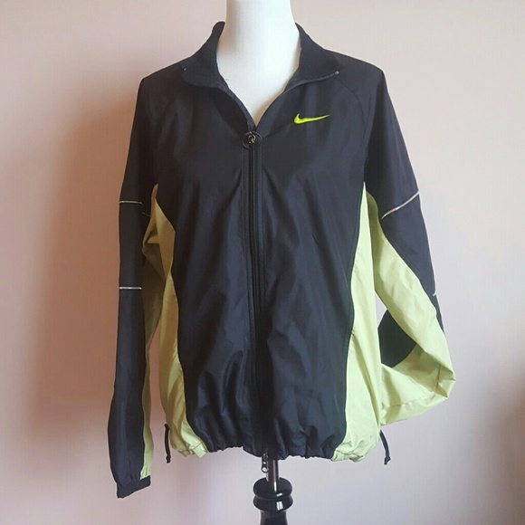 Nike Jackets & Blazers - Women's nike Zip up jacket